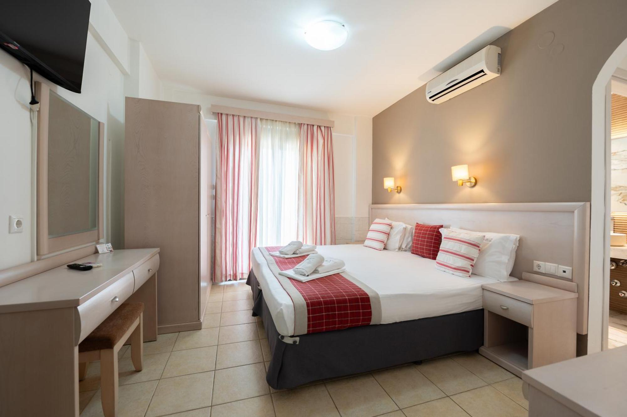 Hotel Areti Neos Marmaras Esterno foto