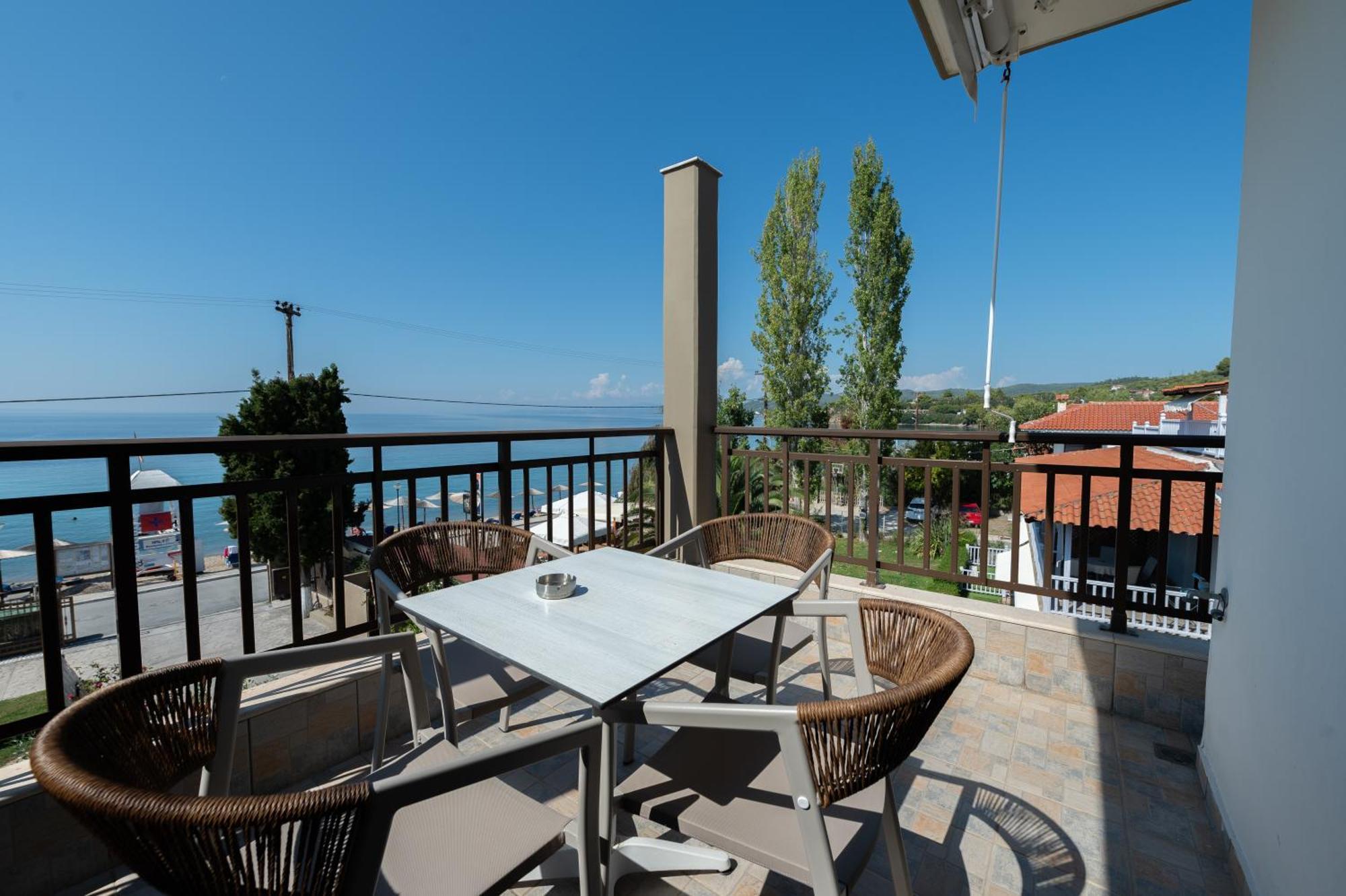 Hotel Areti Neos Marmaras Esterno foto