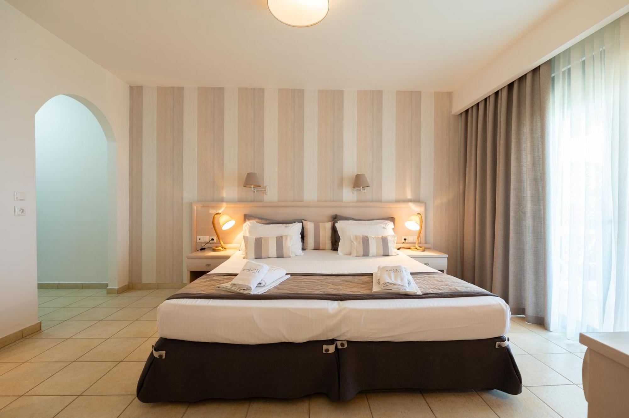 Hotel Areti Neos Marmaras Esterno foto